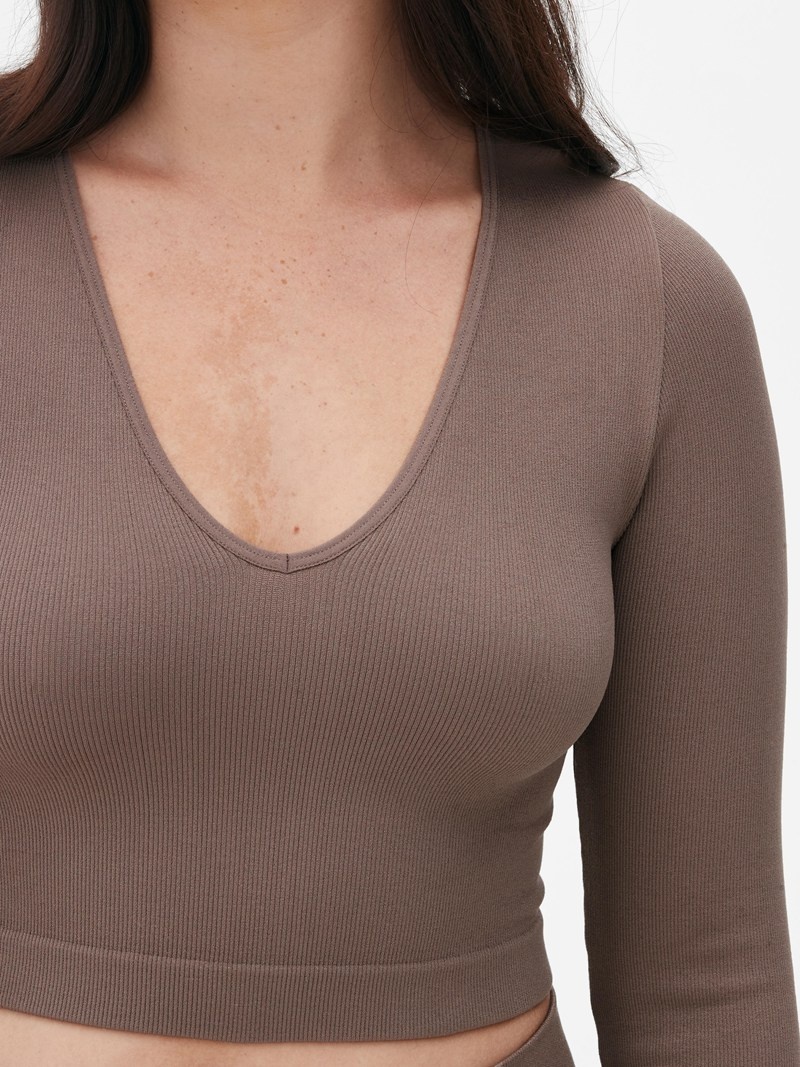 Tops Primark Seamfree Long Sleeve VNeck Crop Mujer Beige | 9530FBDGA